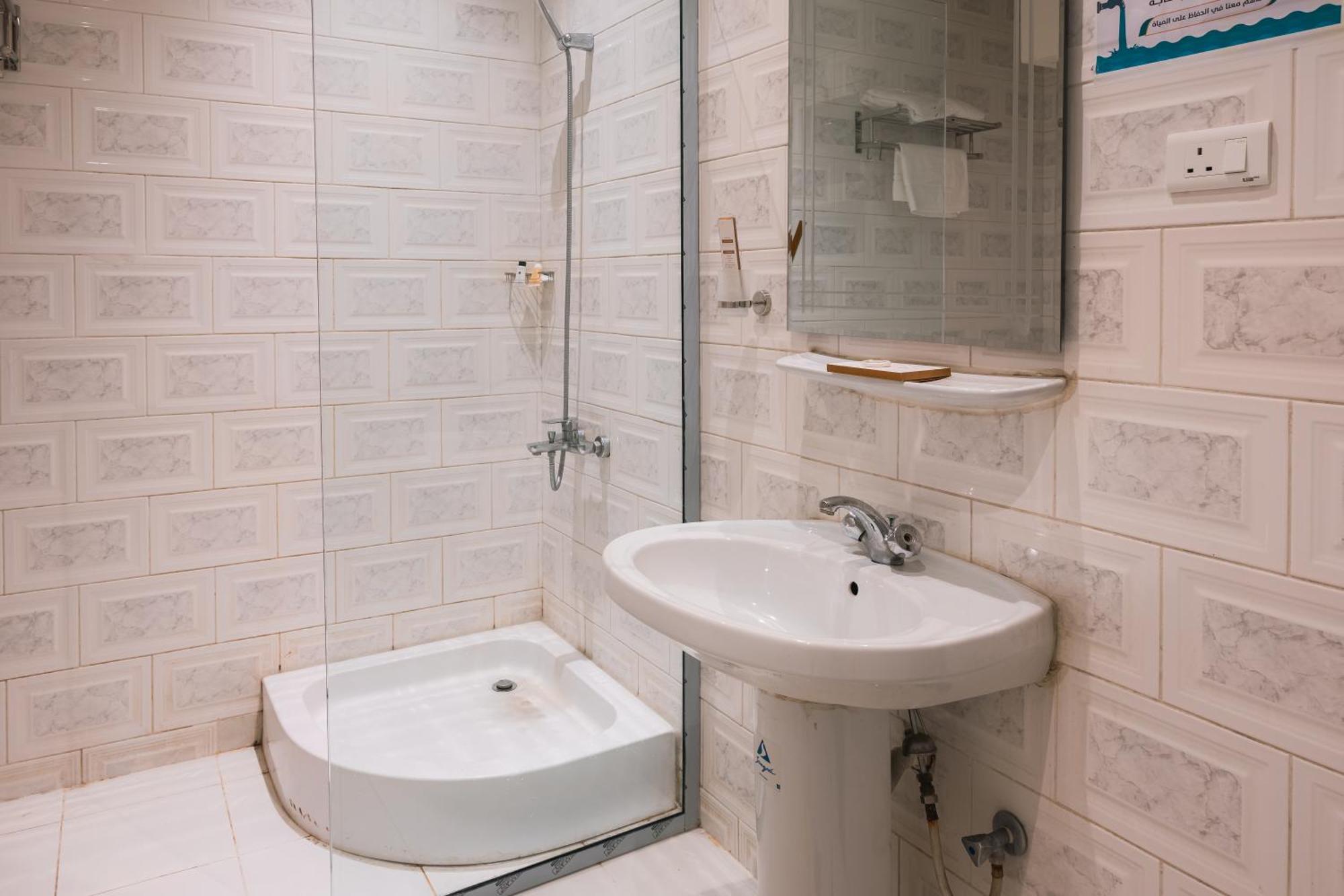 Radiha Hotel Suites Al Hawiyah Exterior photo